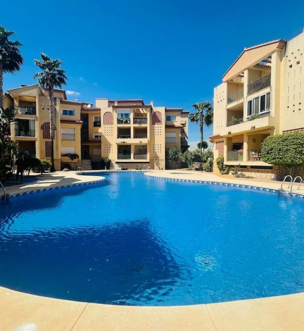 Beautiful 1 Bedroom Apartment In Albir El Albir Eksteriør billede