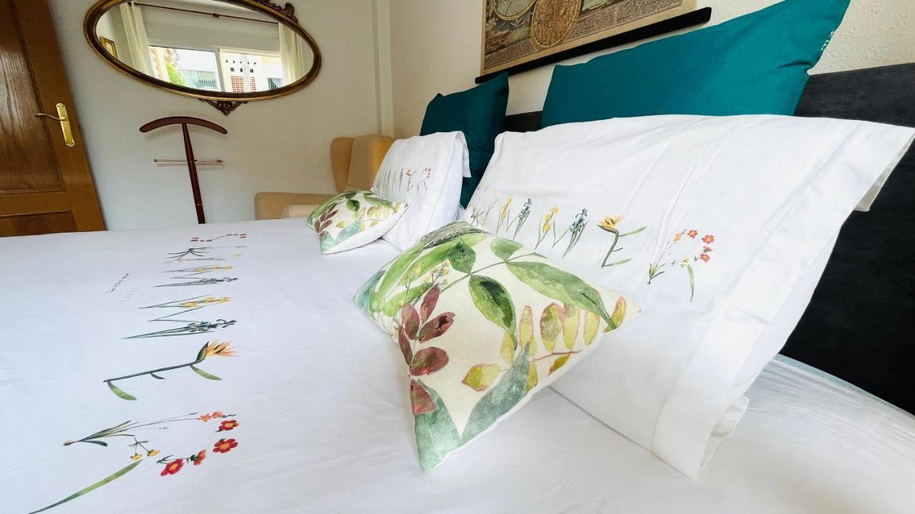 Beautiful 1 Bedroom Apartment In Albir El Albir Eksteriør billede